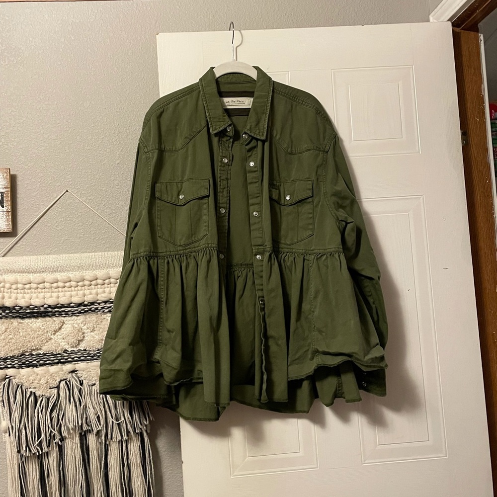 Army green button top- FREE PEOPLE